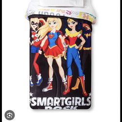 Súper Hero Girls Twin Bedding 