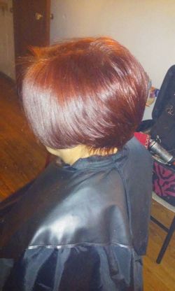 Corte color todo tipo d trabajo adomicilio d 5 dólares adicionales depende d la distancia