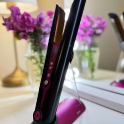 Dyson Straightner 