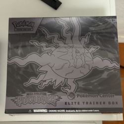 Pokemon Center Pitch Black ETB