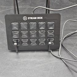 Elgato Stream Deck Live Content Creation Controller 15 KEYS 20GAA9902