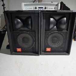 Crown Amp And Jbl Speaker Set 