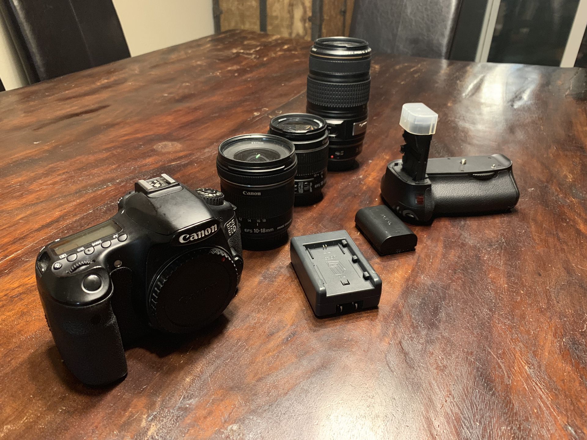 Canon 60D camera bundle with 3 lenses
