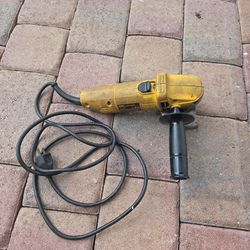DEWALT DW400 - 4½" Type 2 Angle Grinder used