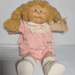 Vintage Cabbage Patch Kid Doll $25