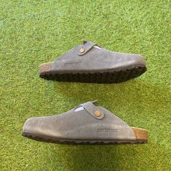 Brand New Birkenstock Bostons EU 44 / Men’s 11