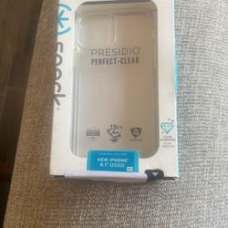 New iPhone 6 Clear Speck Case 