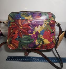 Brand New Patricia Nash Crossbody Handbag