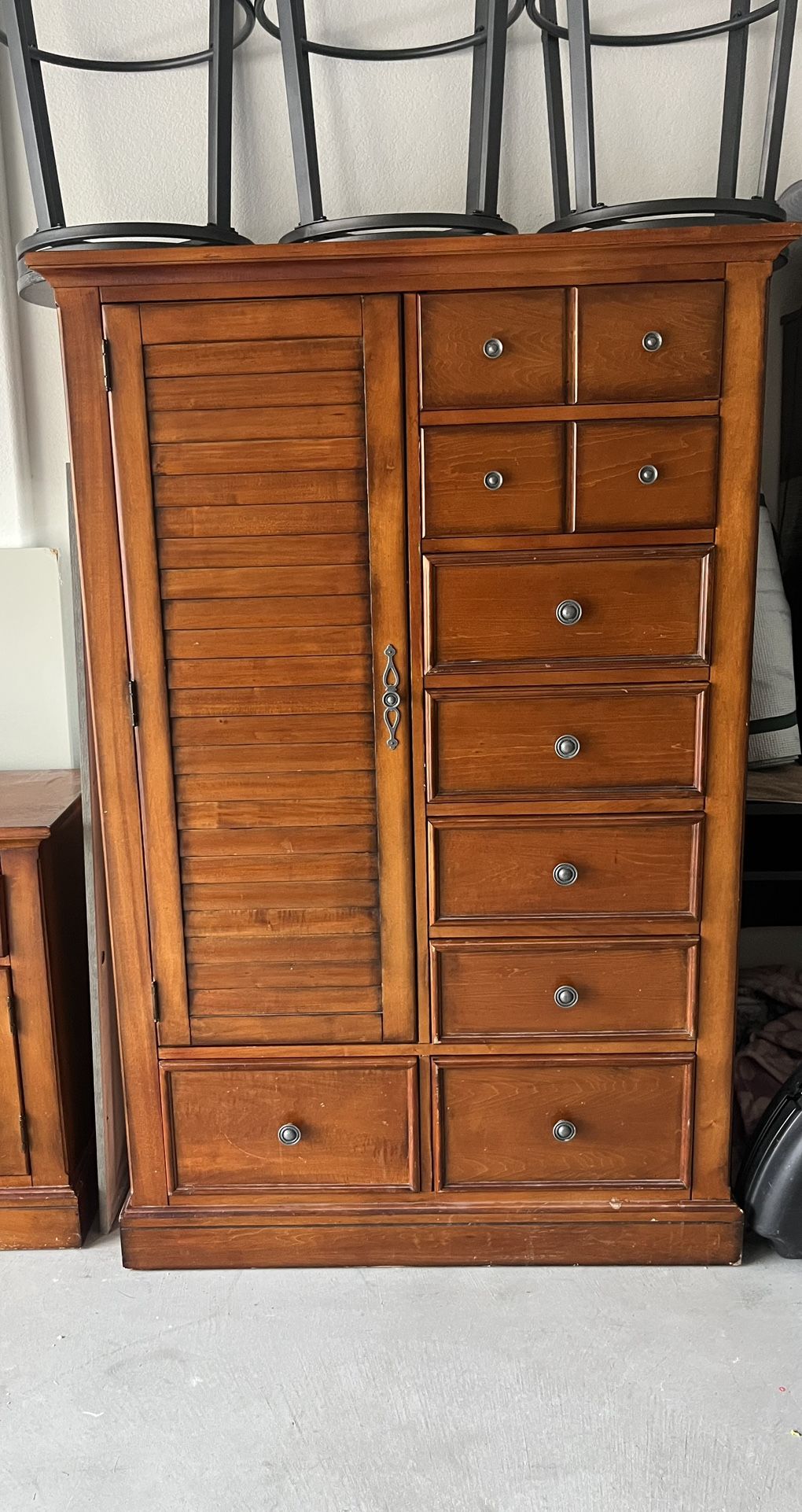 Dresser & Nightstand
