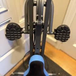 MERACH Squat Machine