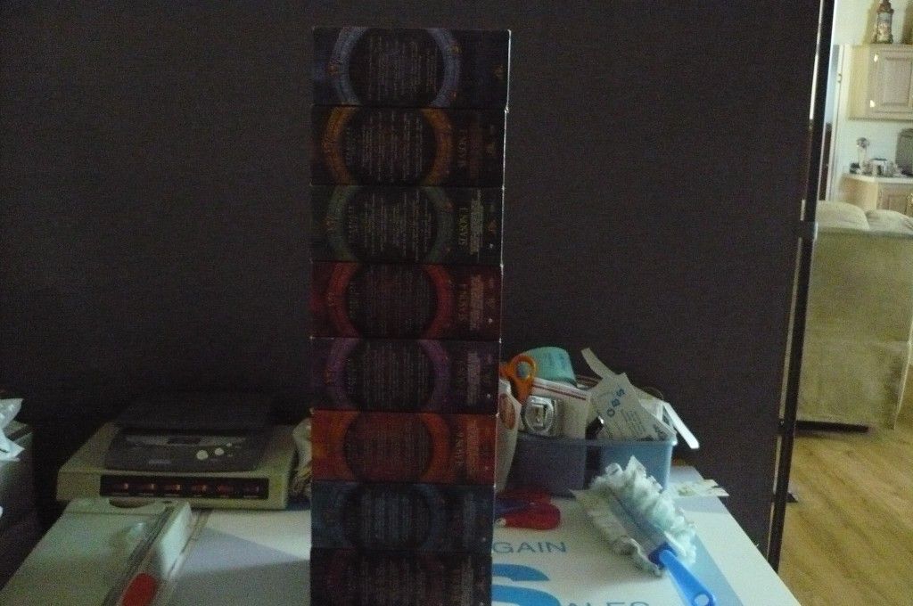 STARGATE SG-1 COMPLETE SERIES SEASONS 1 -8 DVD BOX SET
