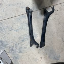 Mustang Export Braces