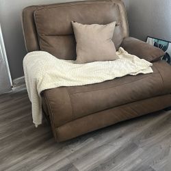 Free Brown Sofa 