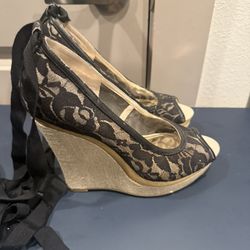 Jennifer Lopez Wedges 