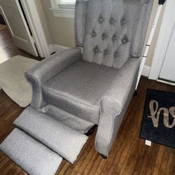 Gray Manual Recliner Chair