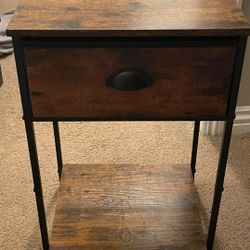 End Table / Side Table / Night Table $21