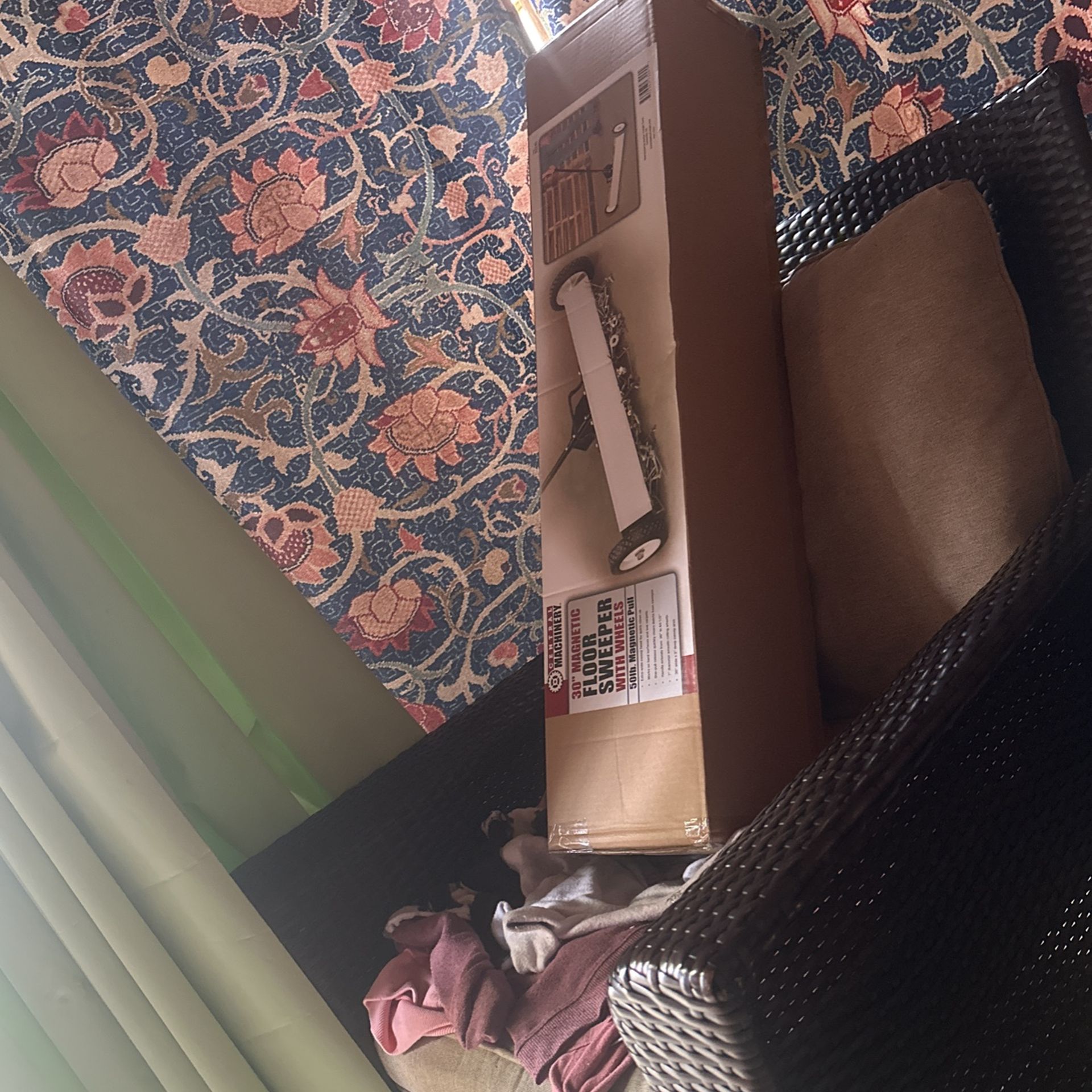 Magnetic Sweeper With Wheels $100