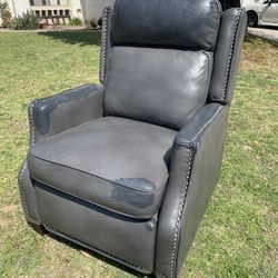 BarcaLounger Recliner Chair 