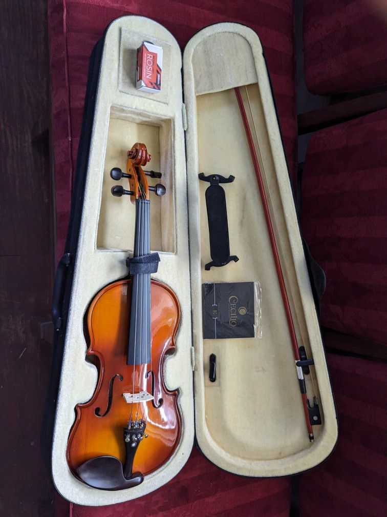 3/4 Cecilio violin kit