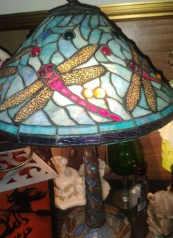 Tiffany-Style Dragonfly Stained Glass Table Lamp