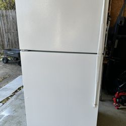 Whirlpool Fridge White 