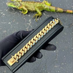 Jewelry 10k solid Yellow Gold Big boy VIP Brand new Cuban link 8.50” 187.6 grams 18mm