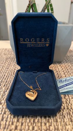 14k Gold Filled Heart Photo compartment Pendant Necklace