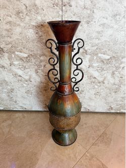 Metal vase