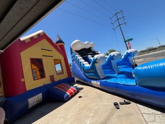 Waterslide/Bouncehouse