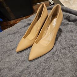 Womens Shoes
