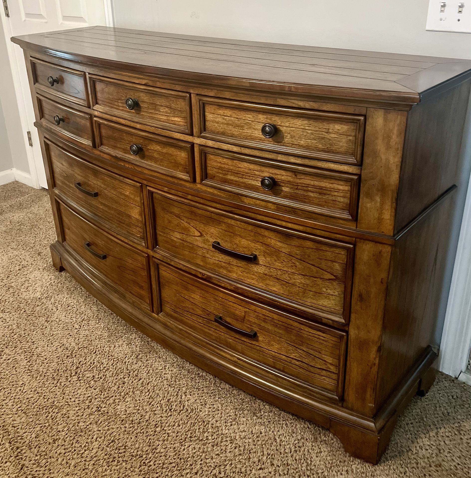 Dresser Table