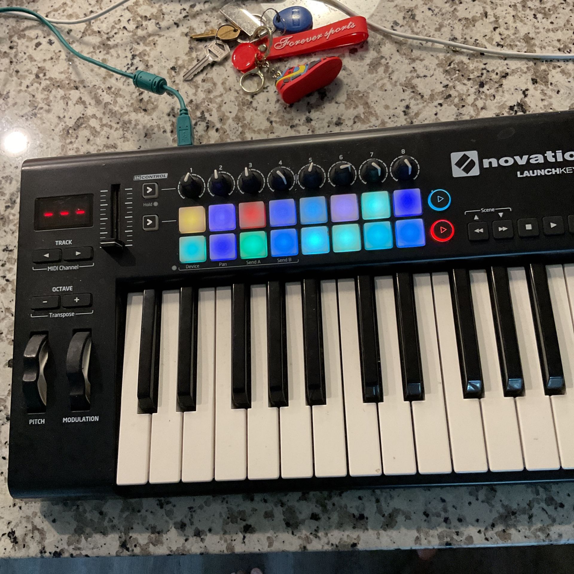 Novation Launchkey 25