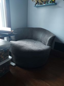 Round couch/seat