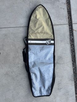 Creatures slim fit board bag. Fits board up to 5’10”