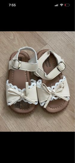 Little girls sandals