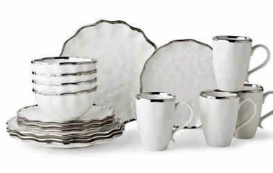 Regency 16-Piece White and Silver Dinnerware Set (Service of 4)