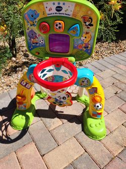VTech Count & Win Sports Center with Basketball