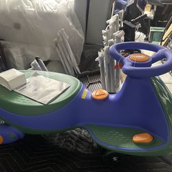 Fanttik Ride Nemo -7 Electric Wiggle Car