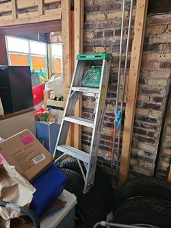 Bird Cage Latters Daycare Stuff