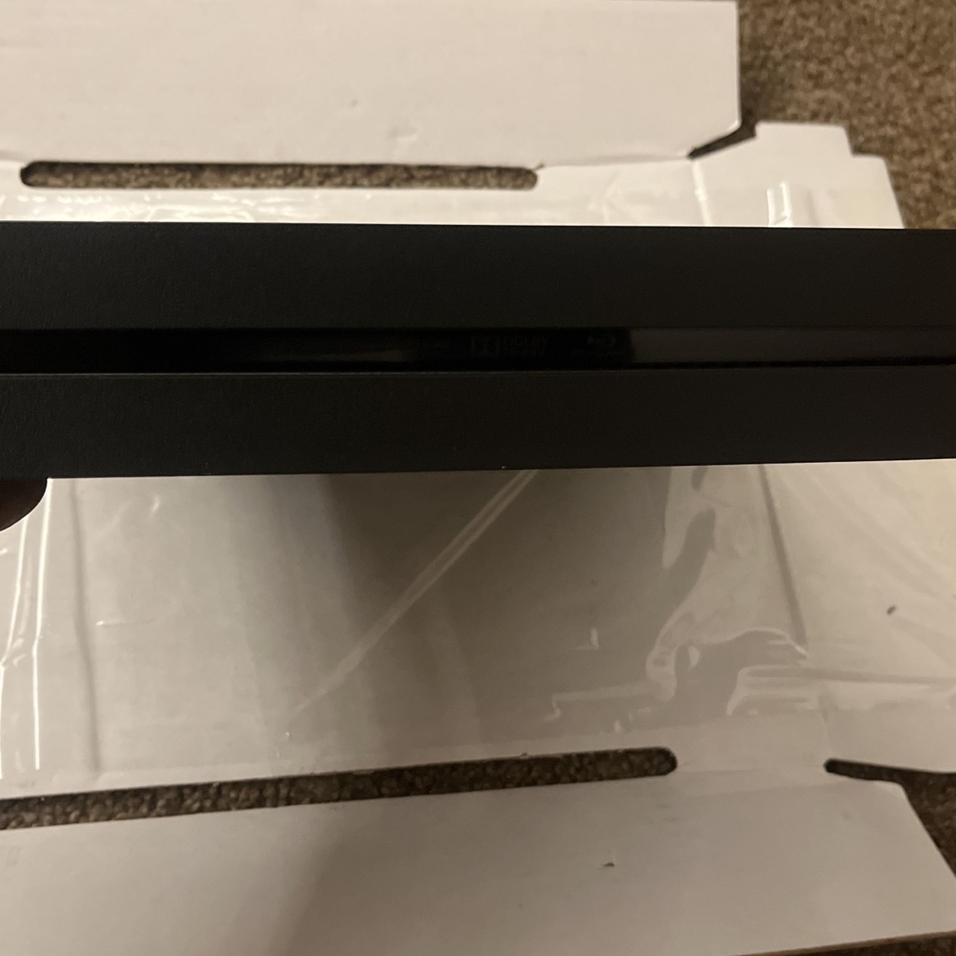 Reconditioned/certified Refurbished PS4 1TB