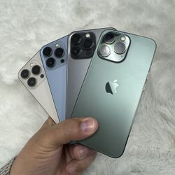 Apple iPhone 13 Pro 128GB Unlocked $450