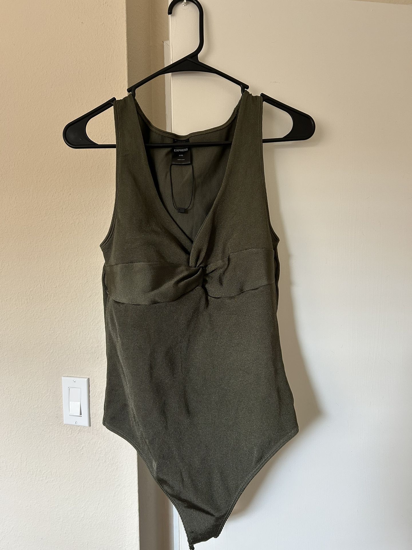 Express Bodysuit L/XL
