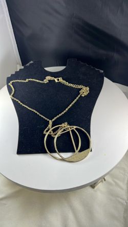 Chico's necklace