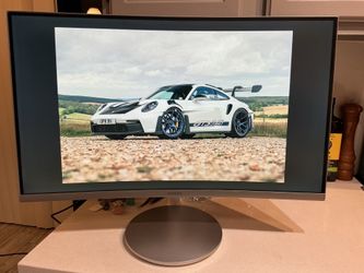 Samsung 27” Curved Monitor with integrated speakers