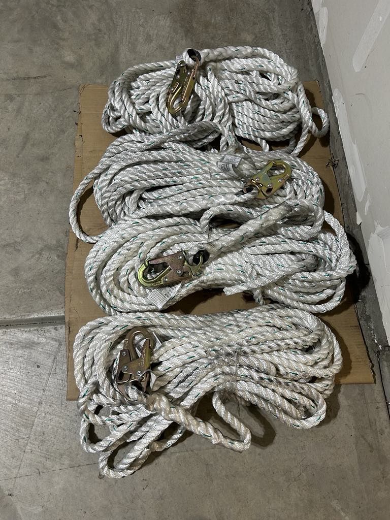 Werner 100 ft 5/8 in. Poly Dac Vertical Lifeline