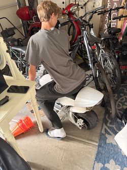Cateye pocket bike frame