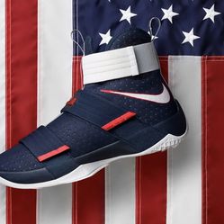 Lebron Zoom Soldier  10 USA