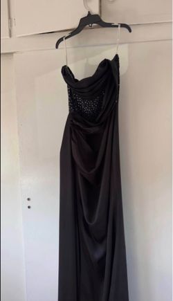 Black miss circle dress