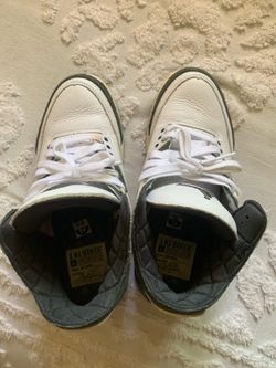 A Ma Maniére x Air Jordan 3 Retro SP with the box