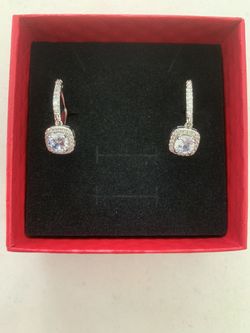 Women’s Earrings
